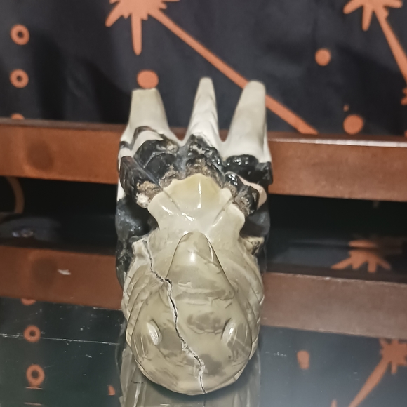 Volcano Agate Dragon Head - Picture 5 of 15